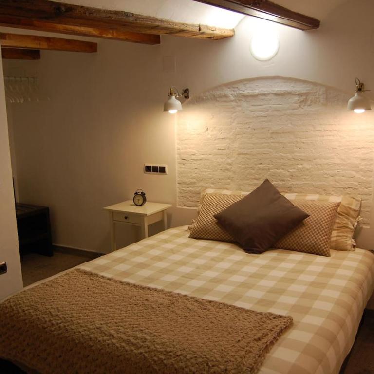 Next to Central Market, Cathedral and Town Hall - Two-Bedroom Apartment - 47