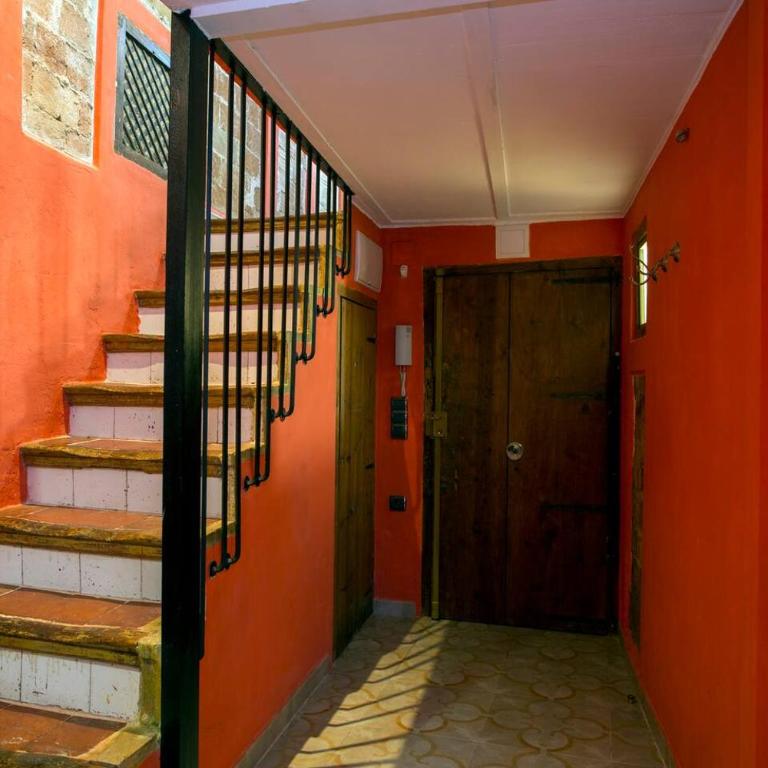 Next to Central Market, Cathedral and Town Hall - Two-Bedroom Apartment - 22
