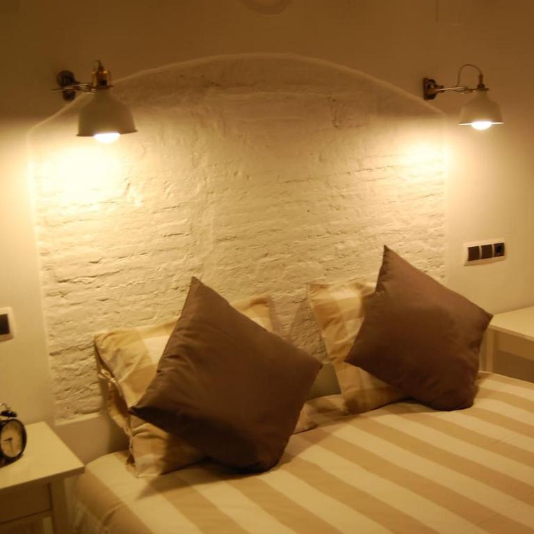 Next to Central Market, Cathedral and Town Hall - Two-Bedroom Apartment - 64