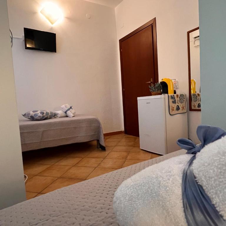 Celeste Rooms - Camera Tripla con Bagno Privato - 11