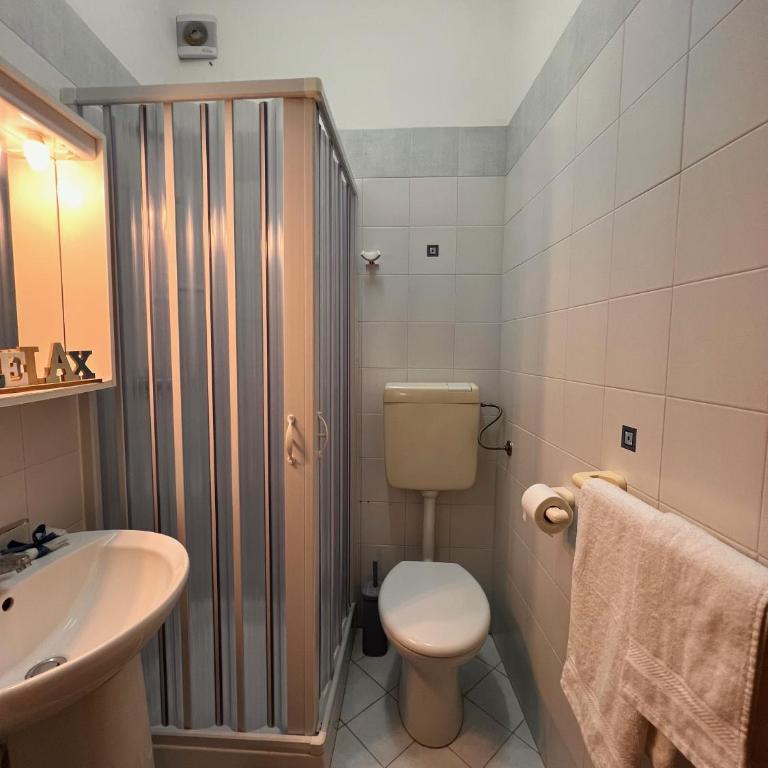 Celeste Rooms - Camera Matrimoniale con Bagno Privato - 25