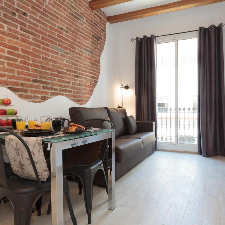 CITY CENTER TWO BEDROOMS APARTMENT, IN A 1870's FULL RENEWED BUILDING - Two-Bedroom Apartment with Balcony - 3