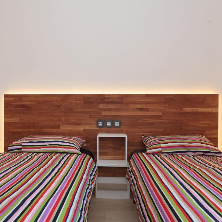 CITY CENTER TWO BEDROOMS APARTMENT, IN A 1870's FULL RENEWED BUILDING - Two-Bedroom Apartment with Balcony - 15