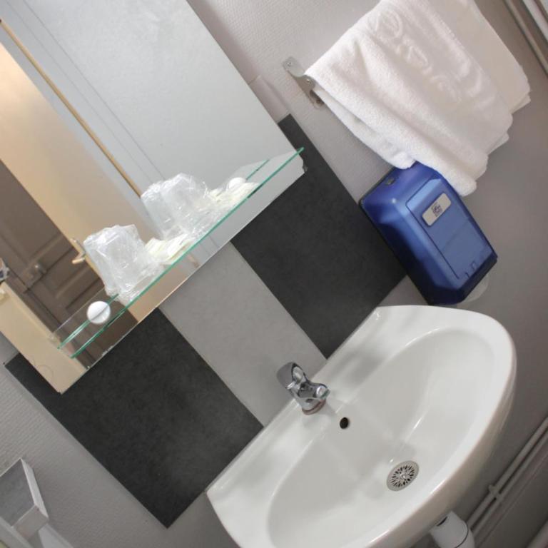 Hôtel De Normandie - Chambre Double Confort - 16