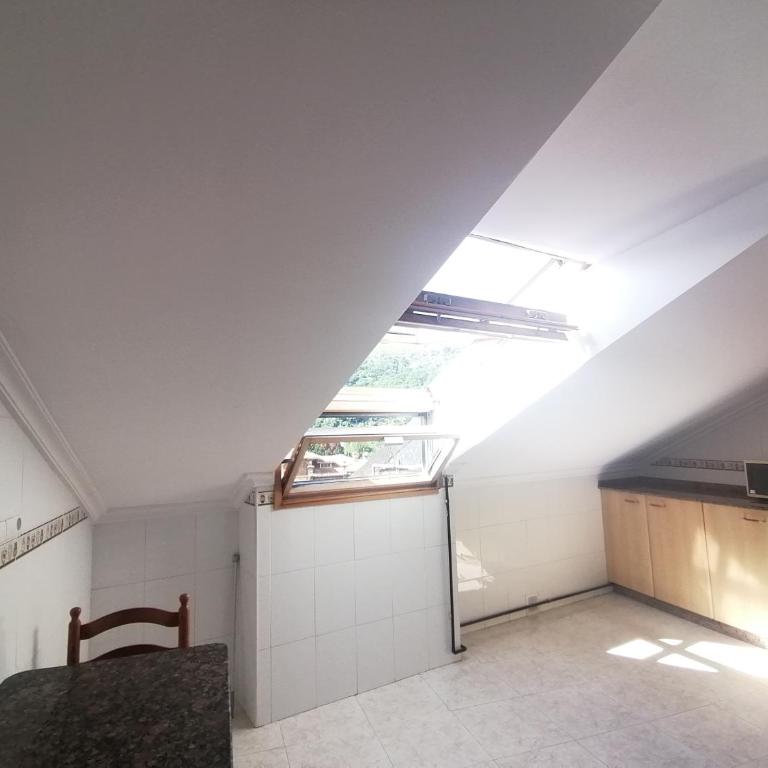 Ático 3 hab en centro de Cangas - Apartamento de 3 dormitorios - 13