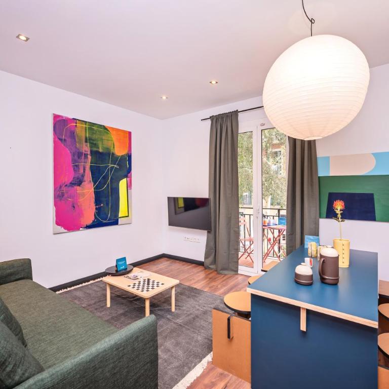 Sweett - Casa Miro - Three-Bedroom Apartment - 1