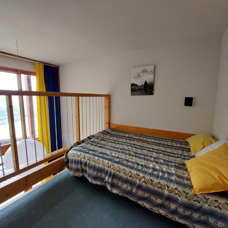 Duplex skis aux pieds, 2 pièces, 6 pers., Arc 1800, balcon sud-ouest - FR-1-411-886 - Appartement - 7