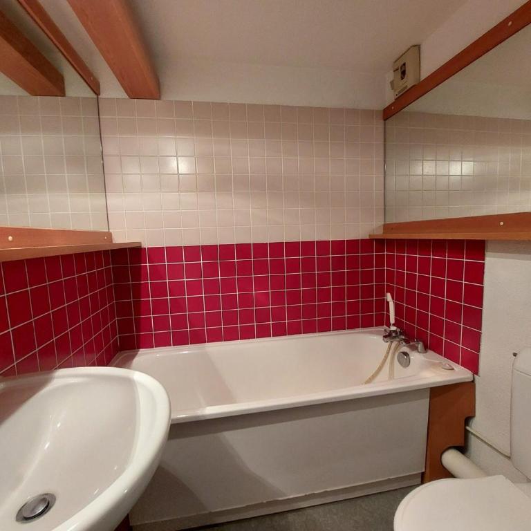 Duplex skis aux pieds, 2 pièces, 6 pers., Arc 1800, balcon sud-ouest - FR-1-411-886 - Appartement - 8