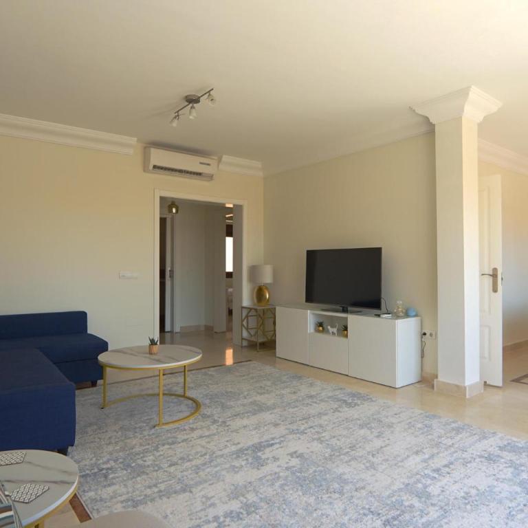Duplex Penthouse La Fragata Estepona - Apartment - 3