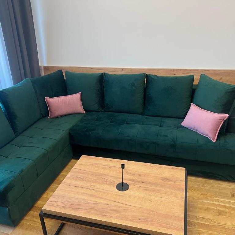 Apartman Sun - Studio Apartment with Balcony - 13