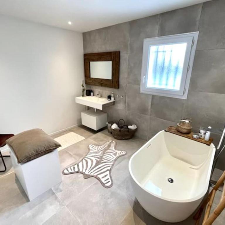 Amazing Villa in Bandol/Sanary with heated pool - Villa - 36