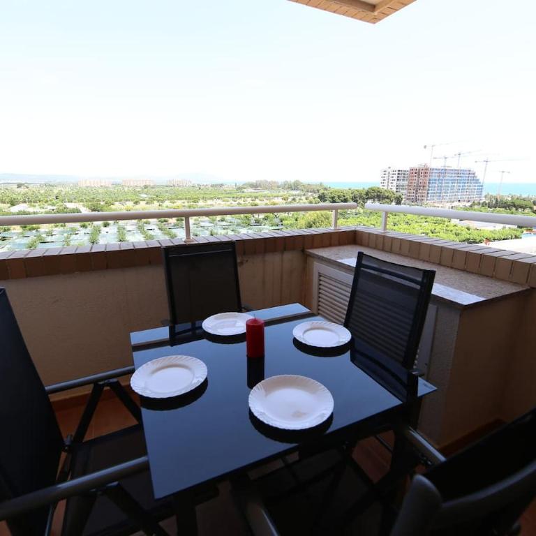 Apartamento con vistas al mar y montaña - Apartamento de 2 dormitorios - 1