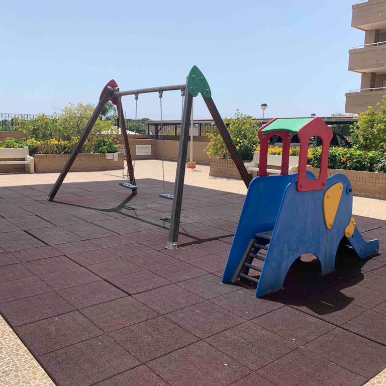 Apartamento con vistas al mar y montaña - Apartamento de 2 dormitorios - 28