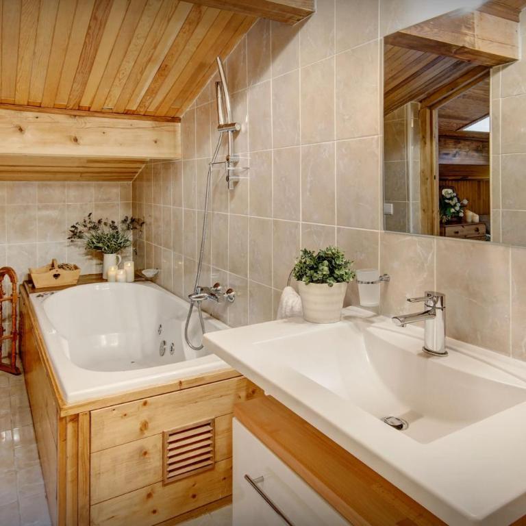 Chalet Chenavray - OVO Network - Chalet - 7