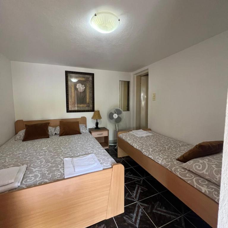Apartments Moracanin - Apartman - 2