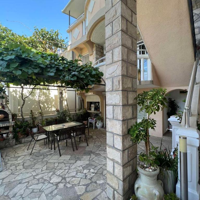 Apartments Moracanin - Apartman - 4