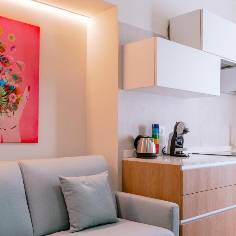 Frida's Home by HAPPYHOSTORINO - One-Bedroom Apartment - 2