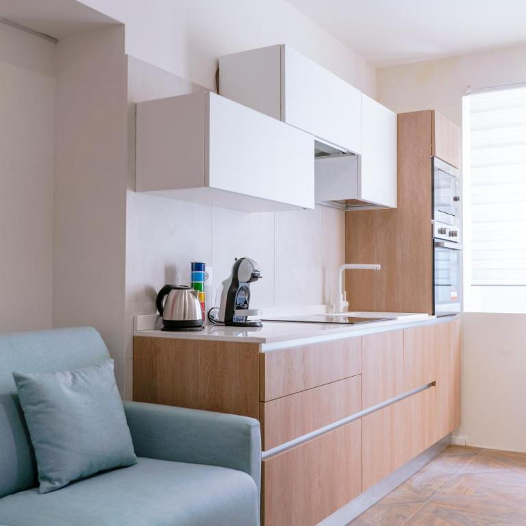Frida's Home by HAPPYHOSTORINO - One-Bedroom Apartment - 23