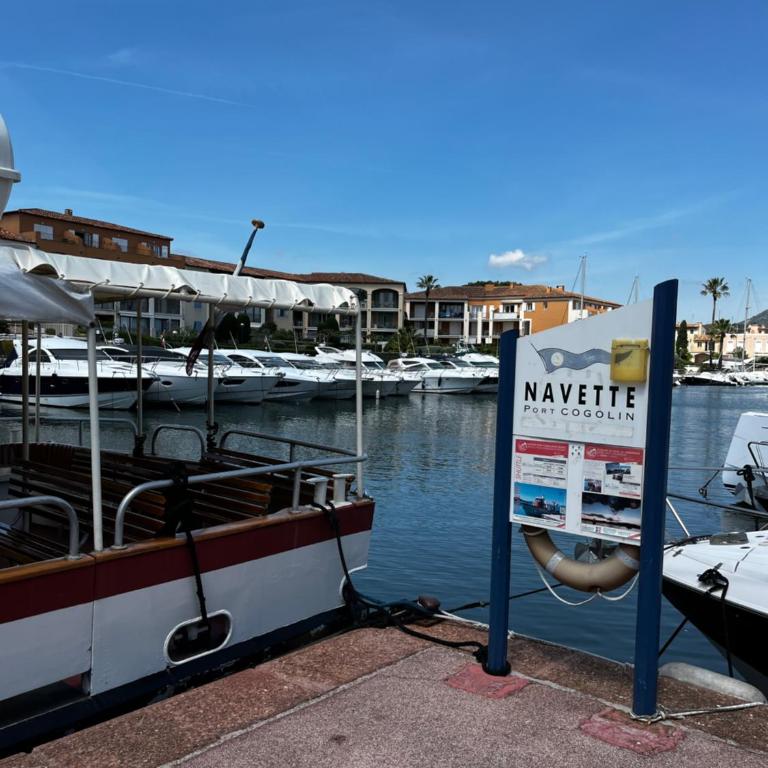 Bel Appartement au coeur de la Marina Port Cogolin - Apartment mit 2 Schlafzimmern - 33