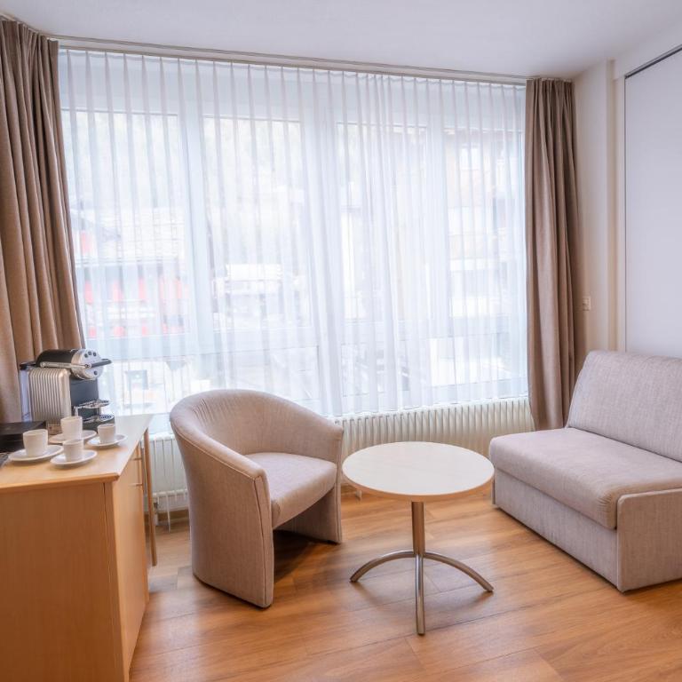 Lifestyle & Spa Hotel Grächerhof - Deluxe Zimmer - 2