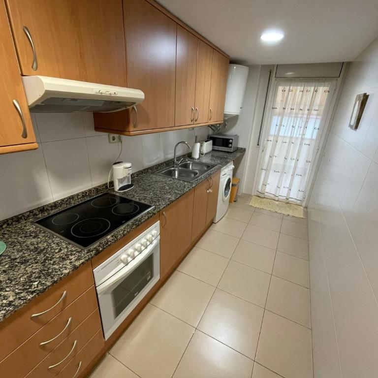 70m2 Apt 2bedrooms 25m2Terrace, 4Pools, 3min beach - Apartamento de 2 dormitorios - 16