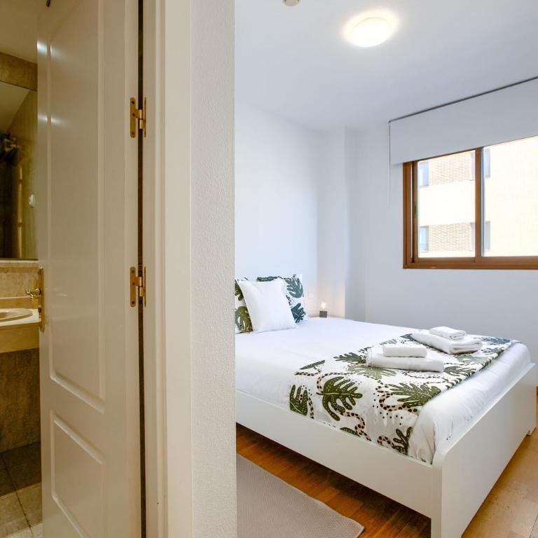 Charming Madrid Airport - Apartment - 7