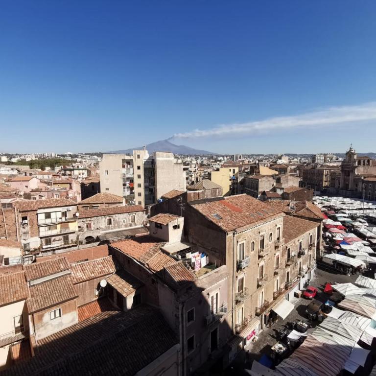 Etna City Home Accogliente nel cuore di Catania - Appartamento con 2 Camere da Letto - 13