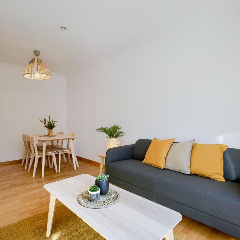 Charming Madrid Airport - Apartment - 10