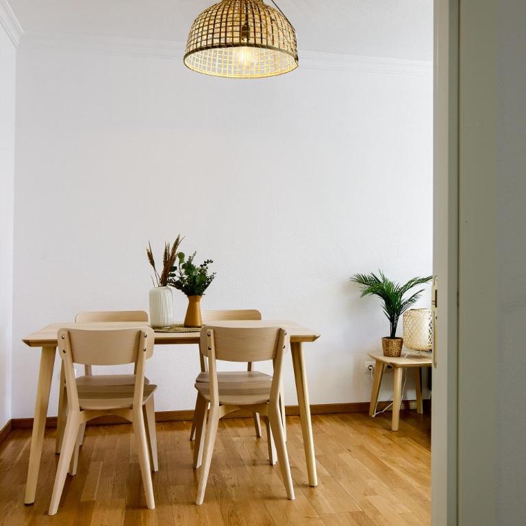 Charming Madrid Airport - Apartment - 4