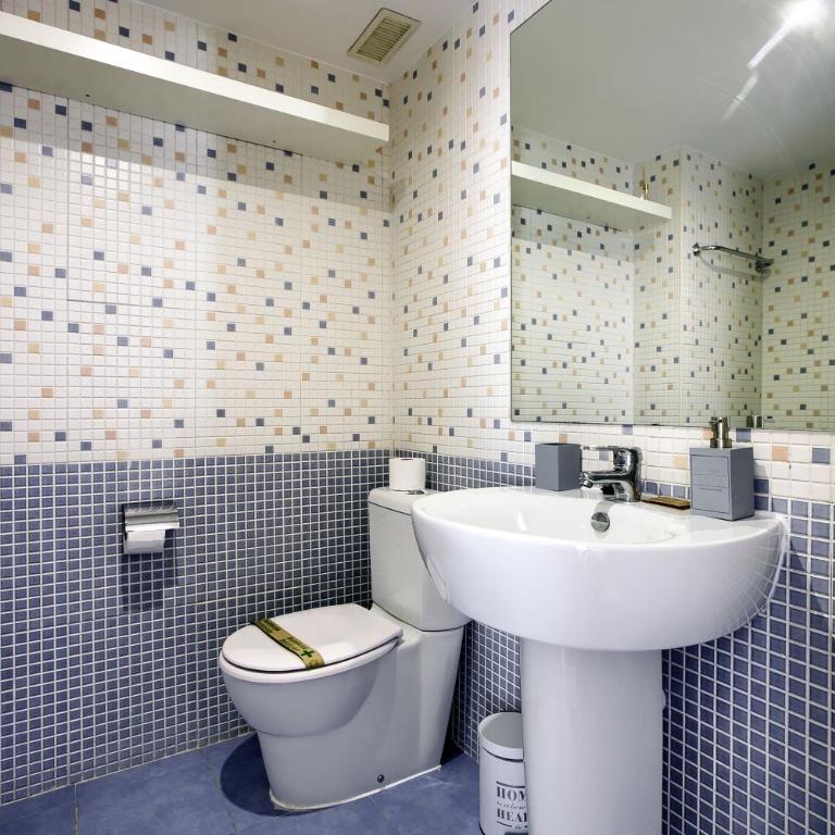 Charming Madrid Airport - Apartment - 1