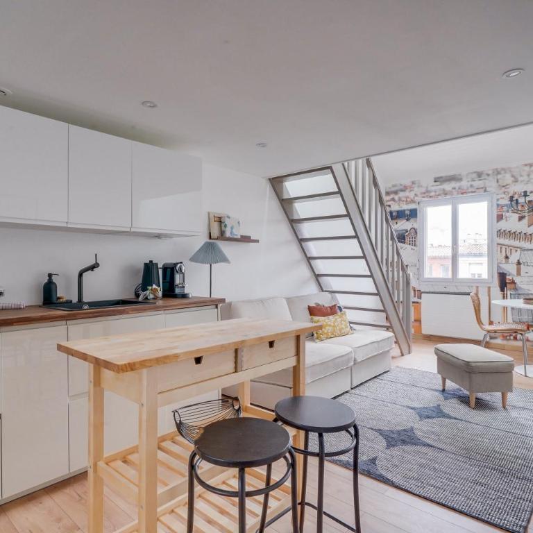 Les Toits - Location Moyenne Durée - Centre - Appartement 1 Chambre - 1