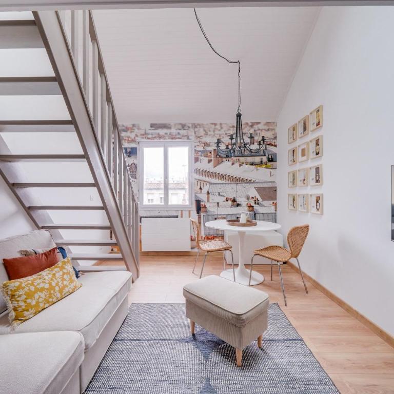 Les Toits - Location Moyenne Durée - Centre - Appartement 1 Chambre - 2