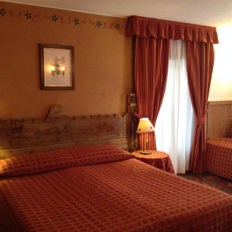 Hotel Chateau Blanc - Camera Tripla - 1