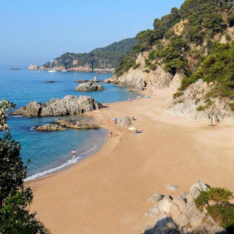 70m2 Apt 2bedrooms 25m2Terrace, 4Pools, 3min beach - Apartamento de 2 dormitorios - 28
