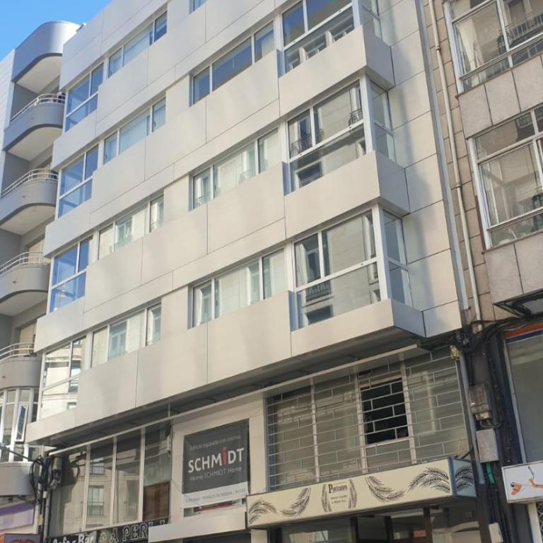 Vivienda Ramon y Cajal 16 - Apartamento de 3 dormitorios - 2