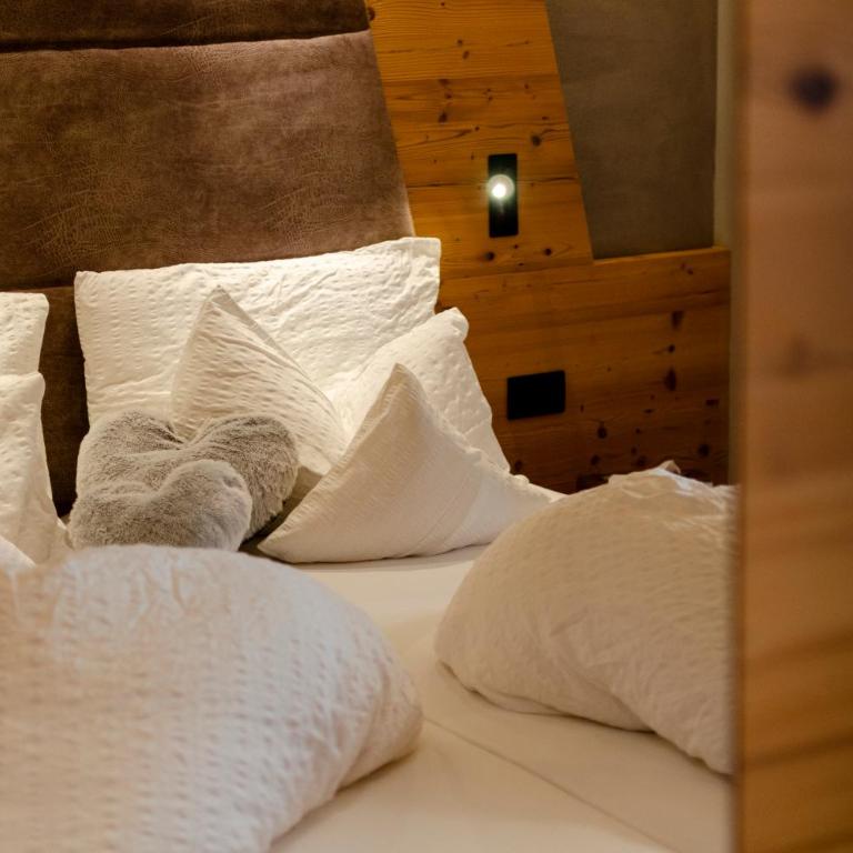 Hotel Faloria - Camera Matrimoniale/Doppia con Letti Singoli - 11