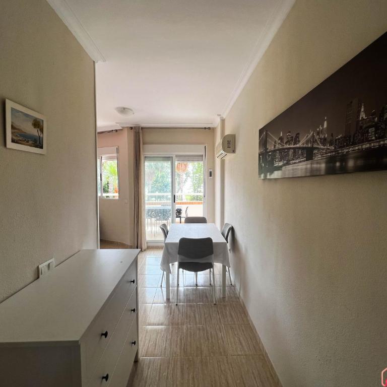 Modern apartment in front of the Mediterranean - Apartamento de 2 dormitorios - 12