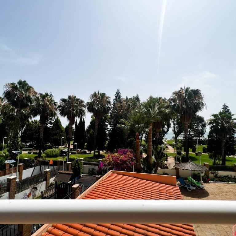 Modern apartment in front of the Mediterranean - Apartamento de 2 dormitorios - 28