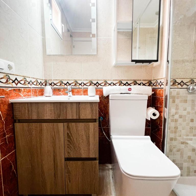Modern apartment in front of the Mediterranean - Apartamento de 2 dormitorios - 19