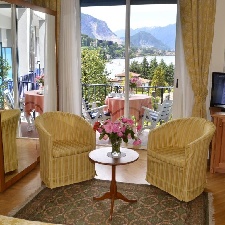 Hotel Royal - Camera Matrimoniale/Doppia con Letti Singoli con Vista Lago. - 4