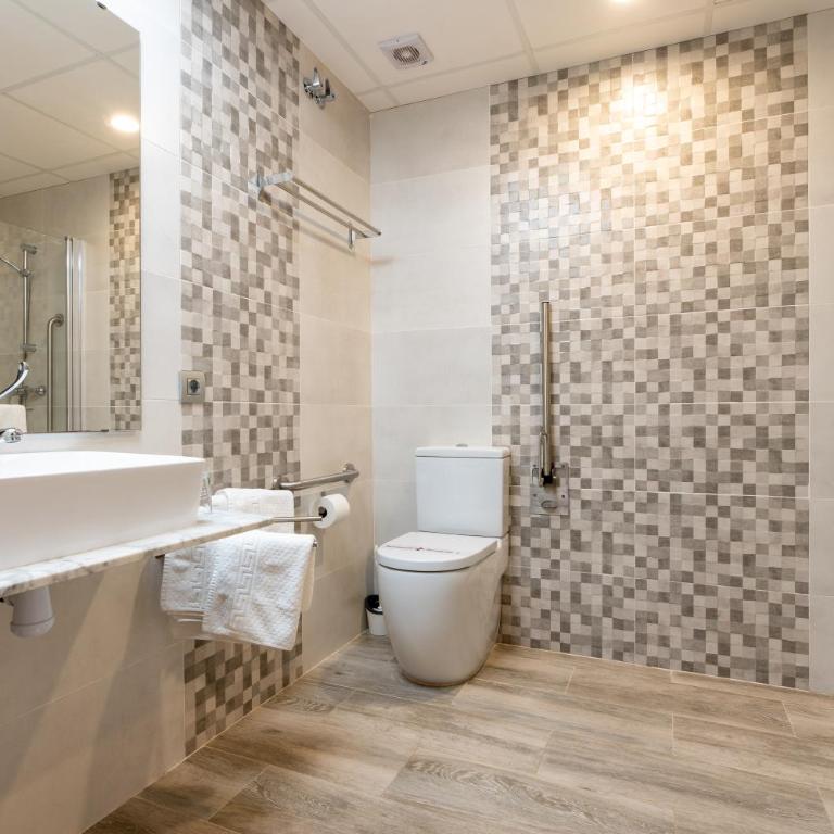 Hotel Ecoavenida - Standard Family Room - 3