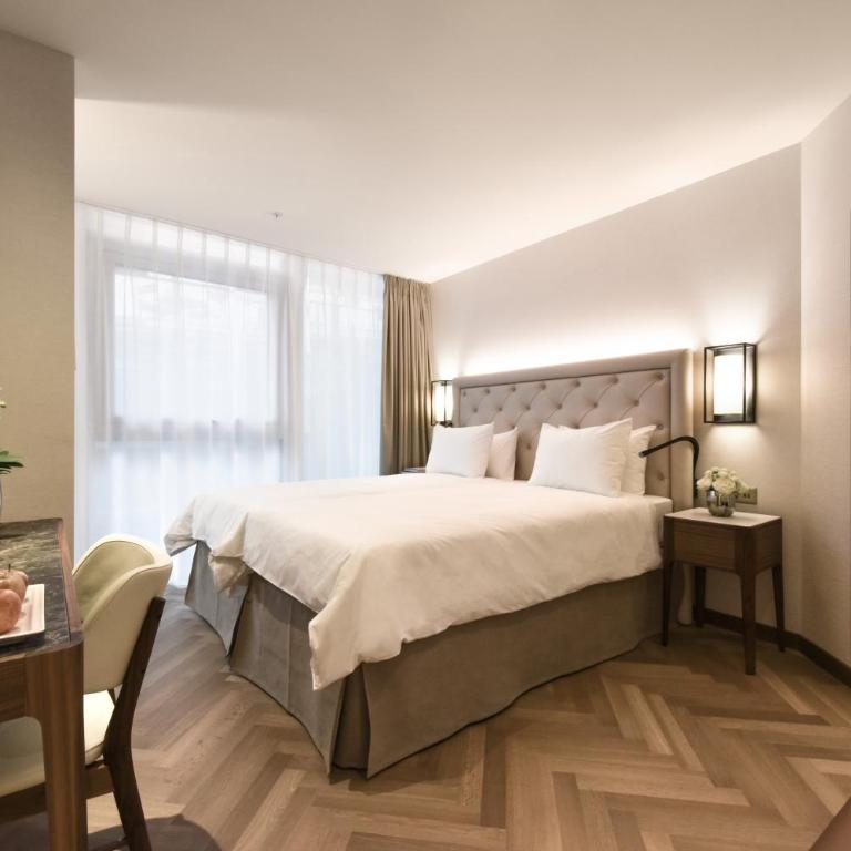 Hotel Astoria - Deluxe Zweibettzimmer Herzog & De Meuron - 1