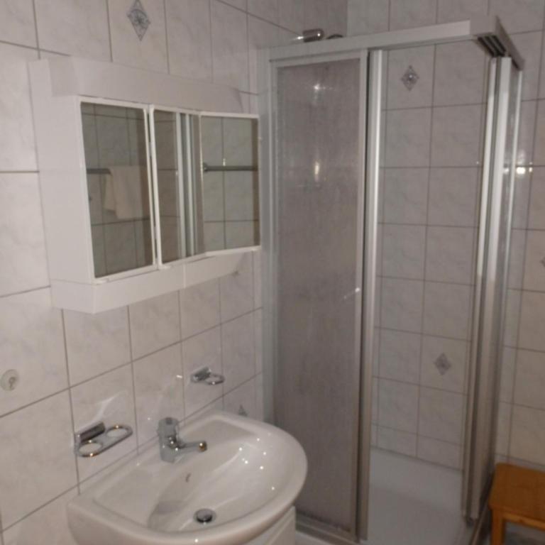 Apartments Haus Steinbock - Apartment mit 2 Schlafzimmern und Balkon - 7