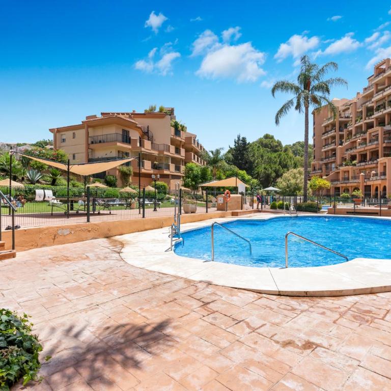 Family apartment w pool by Costarentals - Ref 225 - Three-Bedroom Apartment - 2