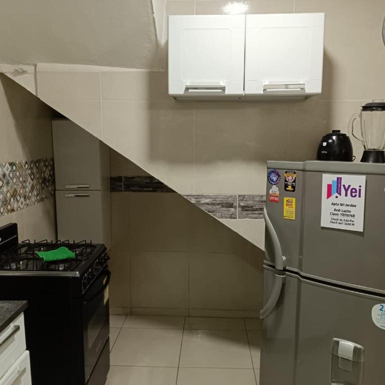 Aparta estudio 101 primer piso - Apartamento de 1 dormitorio - 10