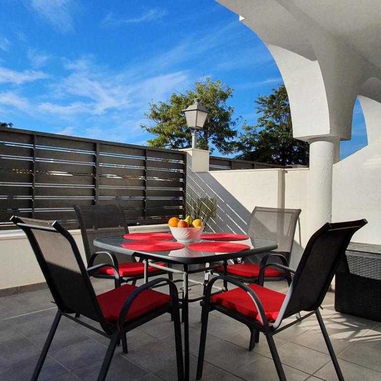 Nice Duplex Home, Marbella, See View, Hotel Resort - Two-Bedroom Apartment - 8