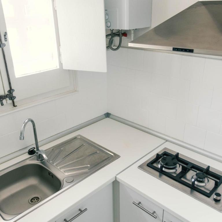 Apartaments Falcó - Estudio con terraza - 9