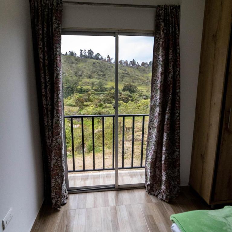 Vista montaña Guatape by Hope - Apartamento de 3 dormitorios - 15