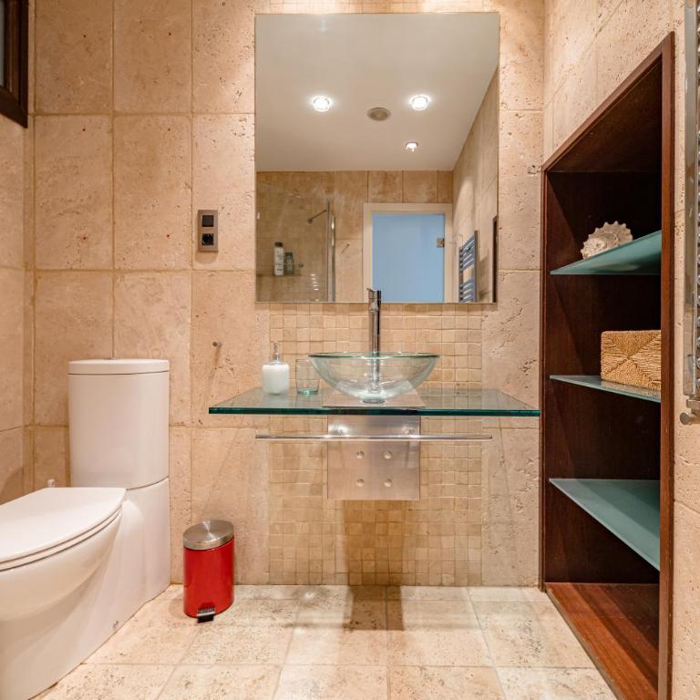 Heima Wonderful Loft in the Historic City Center - Apartamento de 1 dormitorio - 16