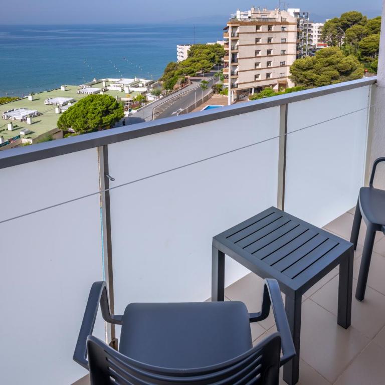 4R Salou Park Resort I - Habitación Doble con vistas al mar (2 adultos) - 5